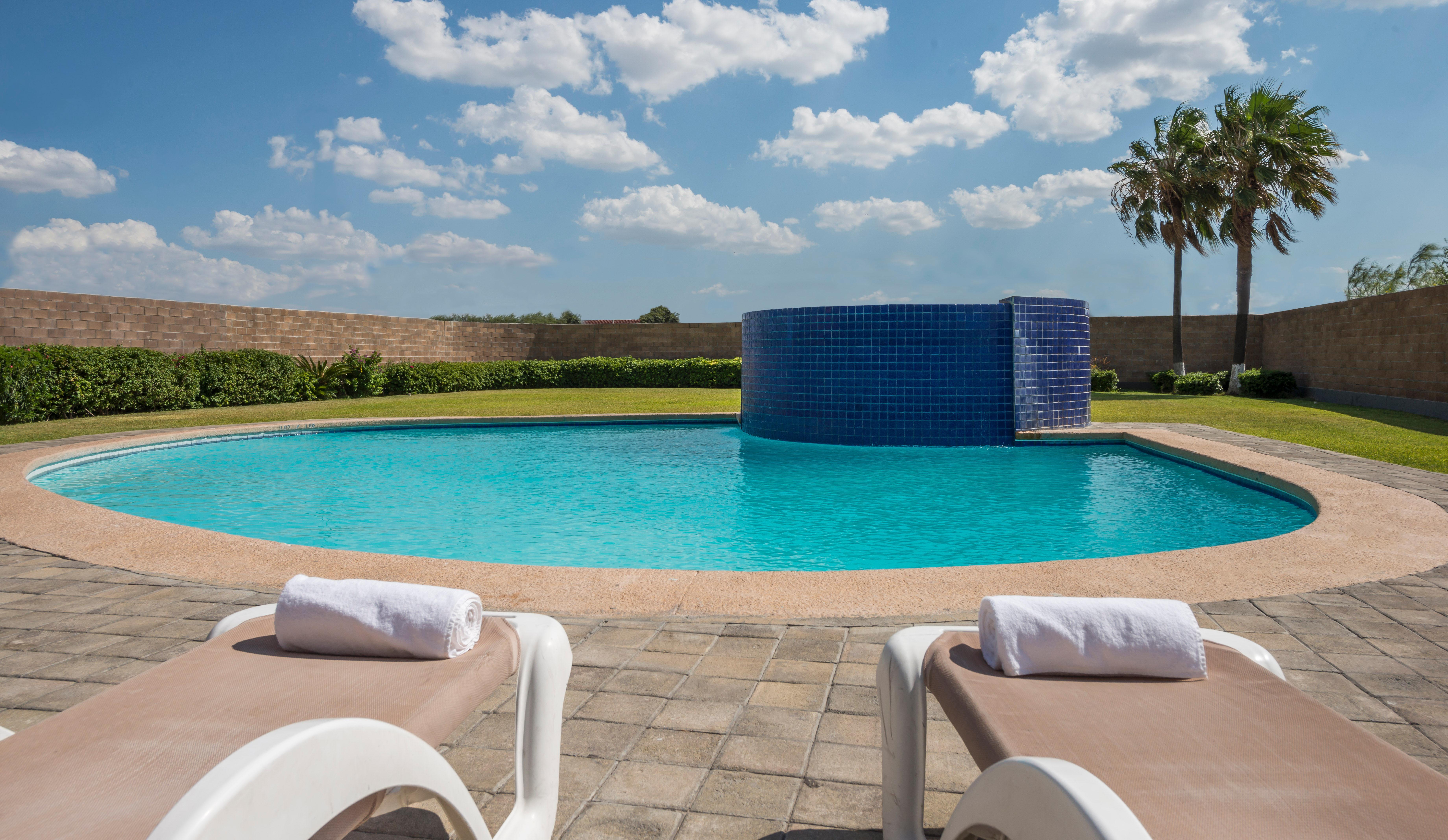 Real Inn Nuevo Laredo Exteriör bild