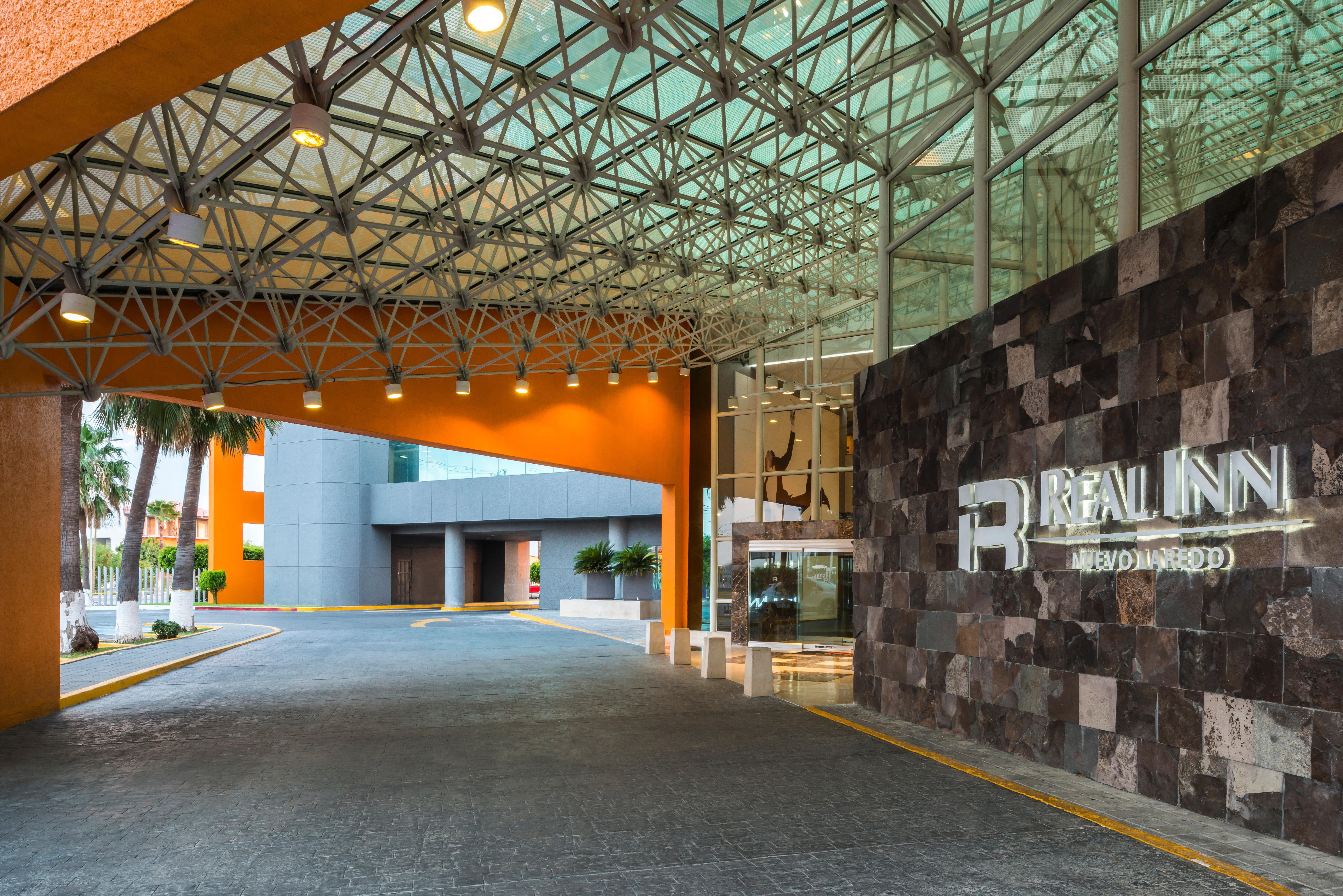 Real Inn Nuevo Laredo Exteriör bild